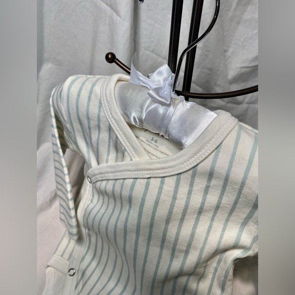 Pehr. LIKE NEW. Gender neutral side snap long sleeve onesie. - Picture 5 of 5